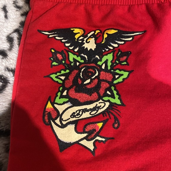 NWT ED HARDY KIDS SWEATS WITH ED HARDY LOGO W/ eagle, anchor, flower!! Awesome!! - Picture 3 of 6